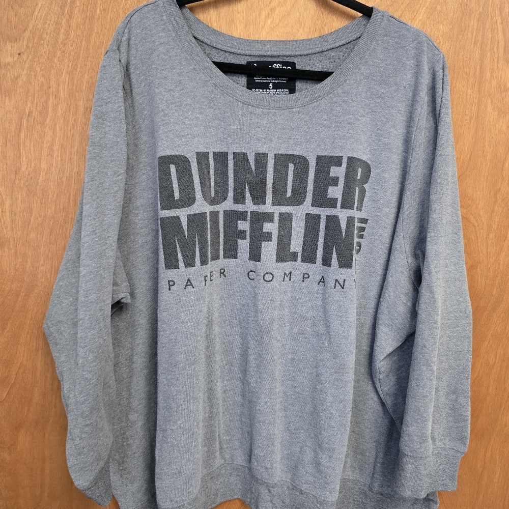 🟦 The Office Dunder Mifflin Sweatshirt From Torrid
